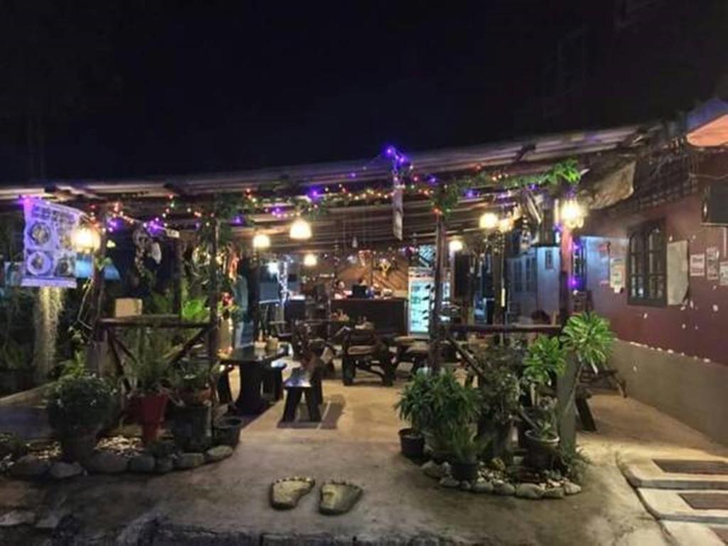 Sangjun Guesthouse Trat Eksteriør billede