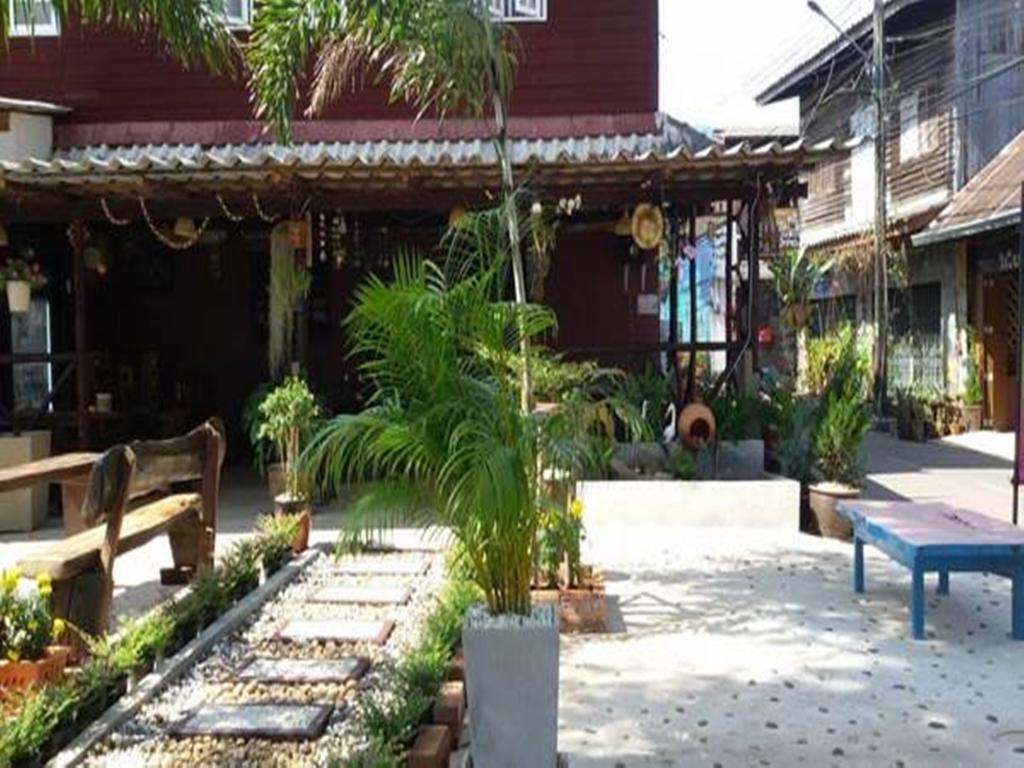 Sangjun Guesthouse Trat Eksteriør billede