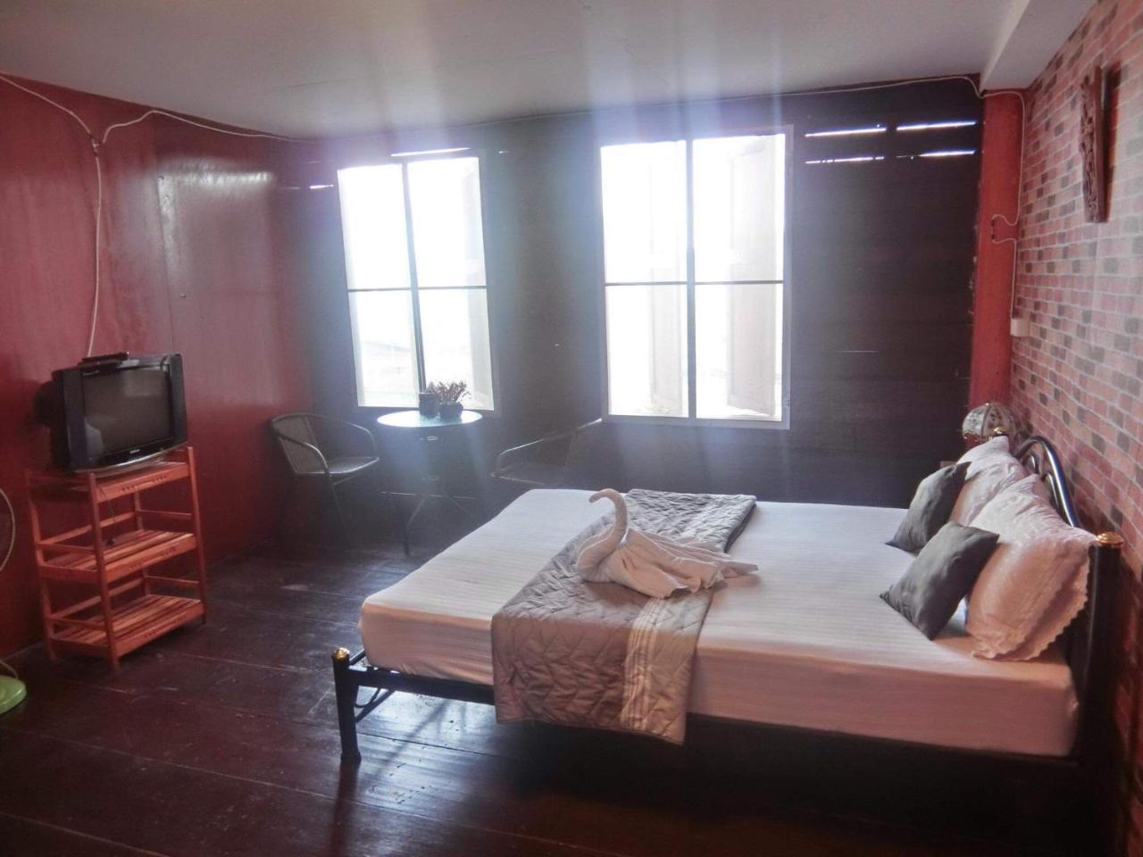 Sangjun Guesthouse Trat Eksteriør billede