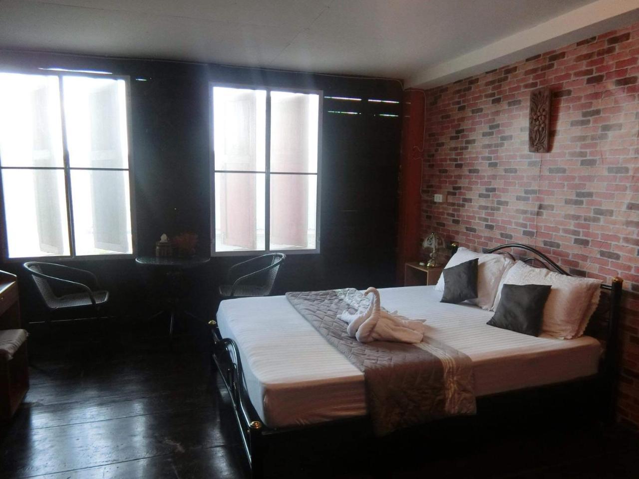 Sangjun Guesthouse Trat Eksteriør billede